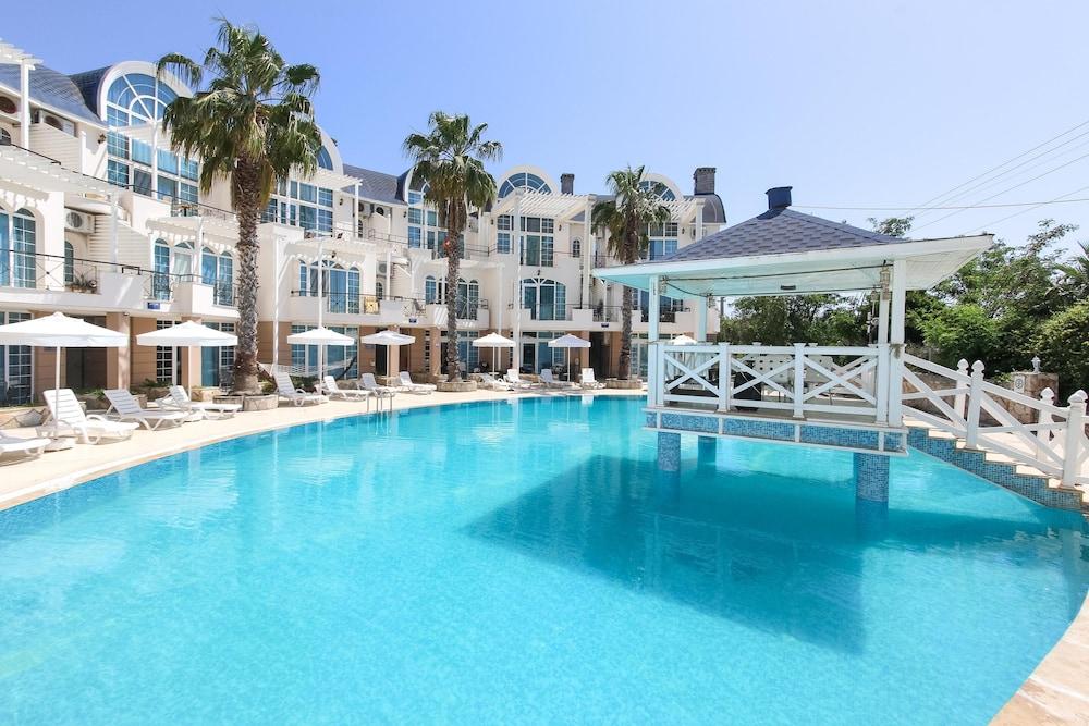 Seahorse Deluxe Hotel Дидим Экстерьер фото